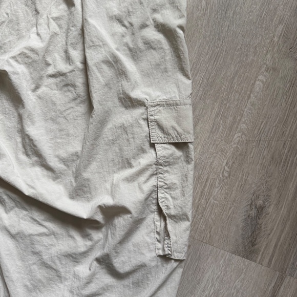 Daily Practice by Anthropologie Women’s Base Camp Taupe Parachute Pants XS - Picture 3 of 15